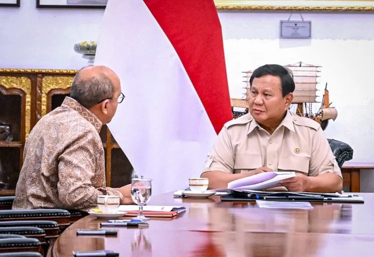 Presiden Prabowo Subianto meminta Danantara melobi Arab Saudi untuk memperluas lahan Kampung Haji Indonesia. Danantara juga akan membangun 13 tower di Makkah. (FOTO: BPMI Setpres)