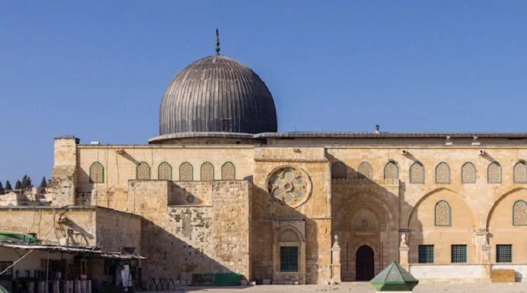 Kementerian Urusan Agama dan Wakaf Palestina mencatat 27 serangan ke Masjid Al-Aqsa dan 92 pelarangan azan di Hebron. (Foto: muslimhands.org.uk)