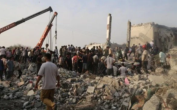 MAARIF Institute mendorong pemerintah memperkuat diplomasi damai lewat PBB, OKI, dan ASEAN serta menyiapkan mitigasi ekonomi dan sosial dampak konflik Timur Tengah. (Foto: Reuters)