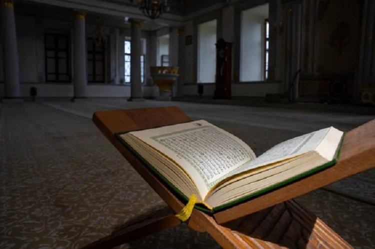Kitab suci Alquran (Foto: iStockphoto/Ilustrasi)