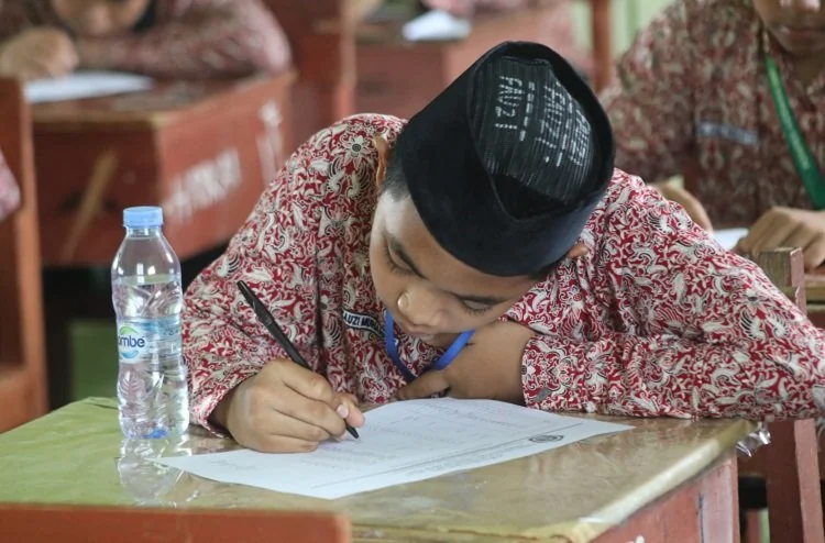 Menteri Agama Nasaruddin Umar menyebut madrasah semakin kompetitif melalui penguatan akademik, fasilitas pendidikan, dan karakter siswa. (FOTO: Pexels/ILUSTRASI)