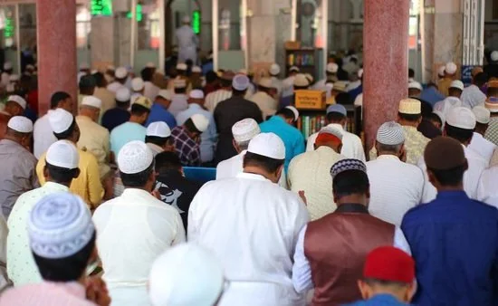 Itikaf pada 10 malam terakhir Ramadan memiliki banyak keutamaan, termasuk mencari malam Lailatul Qadar. (Foto: Getty Images/Ilustrasi)