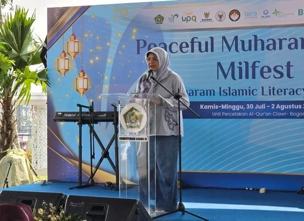 Penasihat Dharma Wanita Persatuan (DWP) Kementerian Agama, Helmi Nasaruddin Umar menghadiri acara penutupan Milfest 2026 yang digelar di Bogor, Jawa Barat, Minggu, 2 Agustus 2026. (Foto: Dok Kemenag)