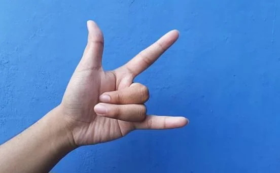 Baznas menggelar Program Pesantren Jalan Cahaya untuk memberikan pendidikan agama kepada komunitas marjinal seperti anak jalanan dan komunitas punk. (Foto: iStockphoto/Ilustrasi)