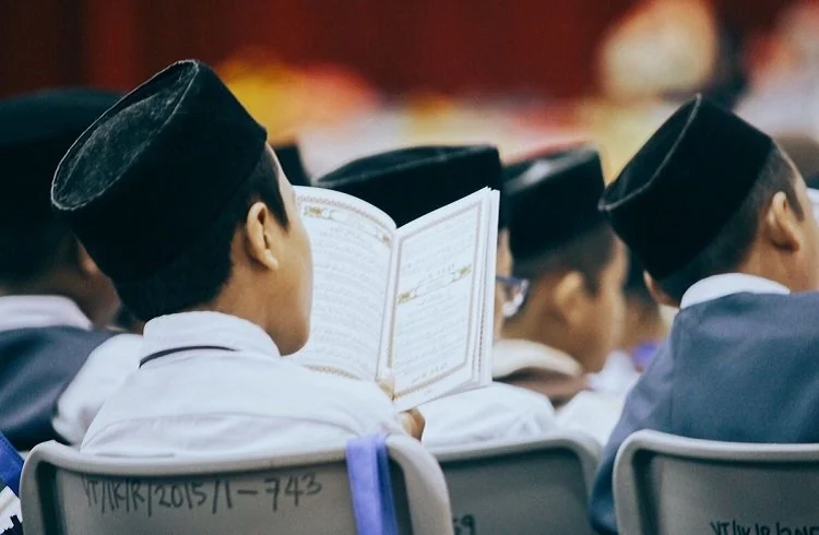 Kementerian Agama telah memverifikasi 4,634 juta data santri berdasarkan BNBA. Angka tersebut belum menjadi jumlah final santri nasional. (FOTO: Pexels/ILUSTRASI)