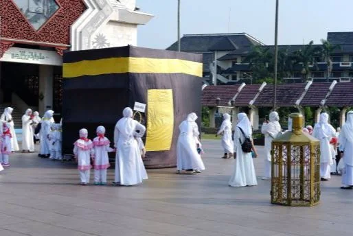 Menteri Haji dan Umrah Irfan Yusuf menyebut manasik haji calon jamaah digelar lima kali demi kesiapan ibadah haji 2026. (Foto: iStockphoto/Ilustrasi)