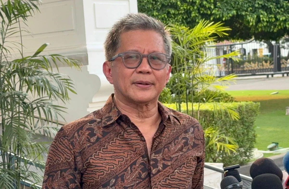 Rocky Gerung, Gus Yahya, Syahganda Nainggolan hingga Pratikno merapat ke Istana menjelang pelantikan Dewan Pertimbangan Presiden. (FOTO: KOMPAS.com)