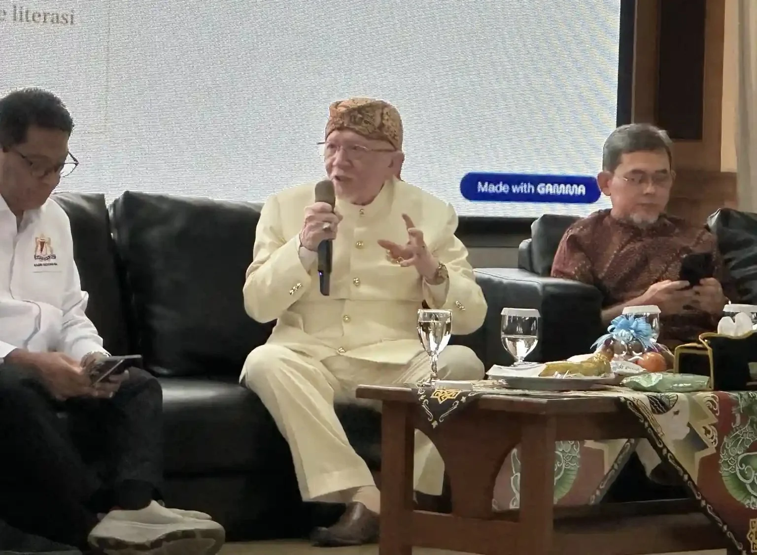 Keraton Sumedang Larang mendorong digitalisasi Mahkota Binokasih dan penguatan produk lokal guna mempercepat ekonomi kreatif berbasis budaya di Sumedang. (Foto: Kabar Bursa/Moh Alpin Pulungan)