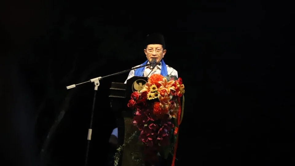 Menteri Agama saat memberi sambutan pada puncak acara Waisak, di Borobudur, Jateng