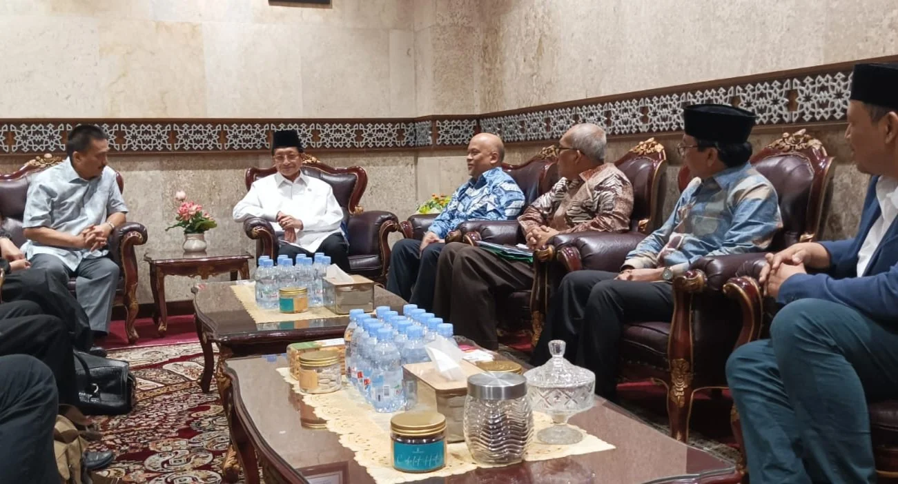 ISMI bertemu Menteri Agama di Masjid Istiqlal bahas strategi penguatan ekonomi umat, termasuk pengelolaan zakat dan pemberdayaan UMKM. (Foto: Kabar Bursa)